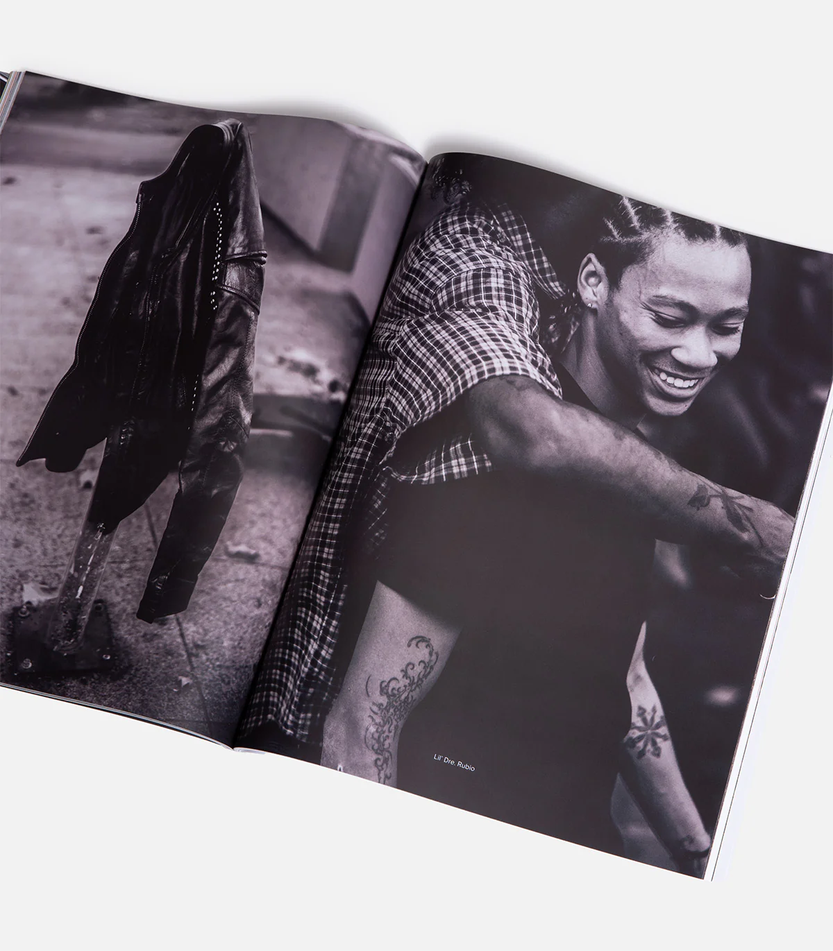 2001 Magazine Issue 6 - Image 4