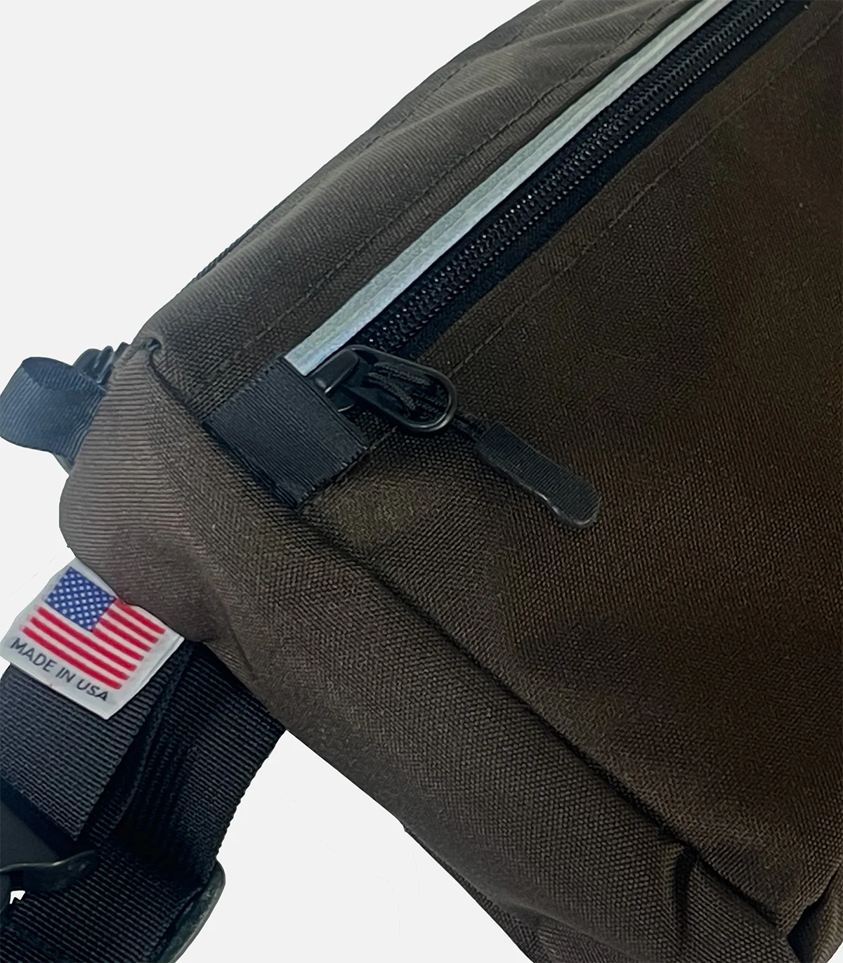 Coma Hip Bag - Image 2