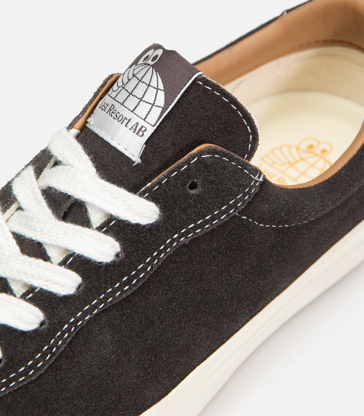 Last Resort AB VM001 Lo Suede - Image 3