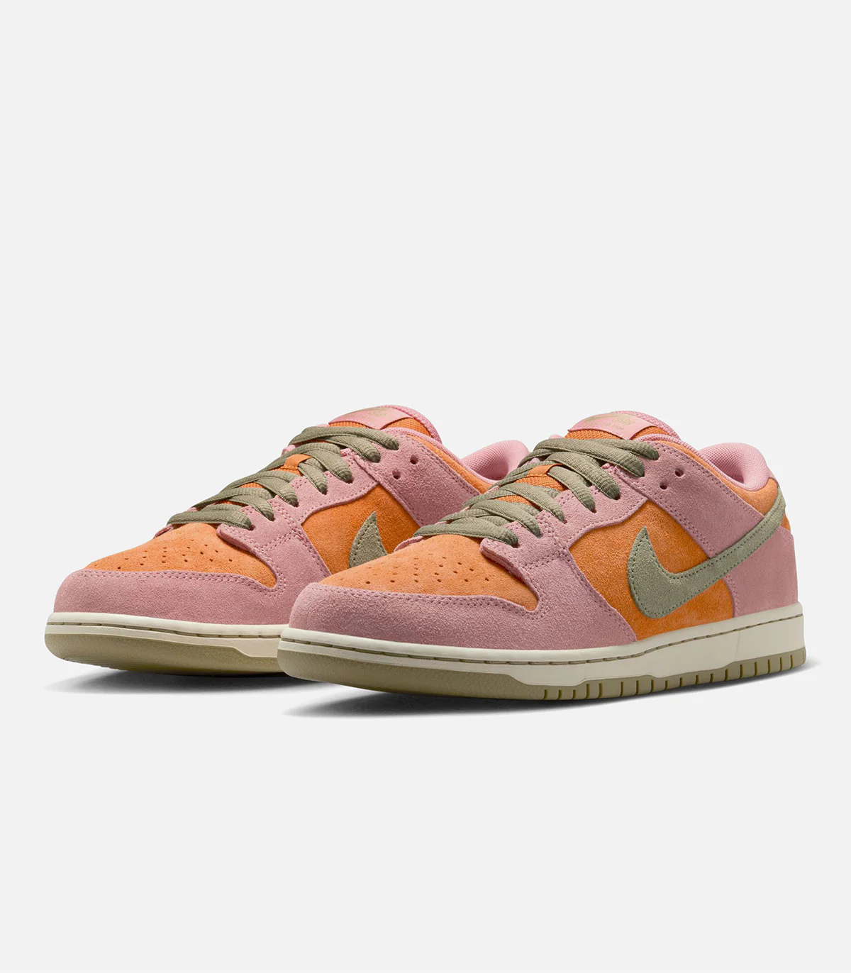 Nike SB Dunk Low Pro - Image 2