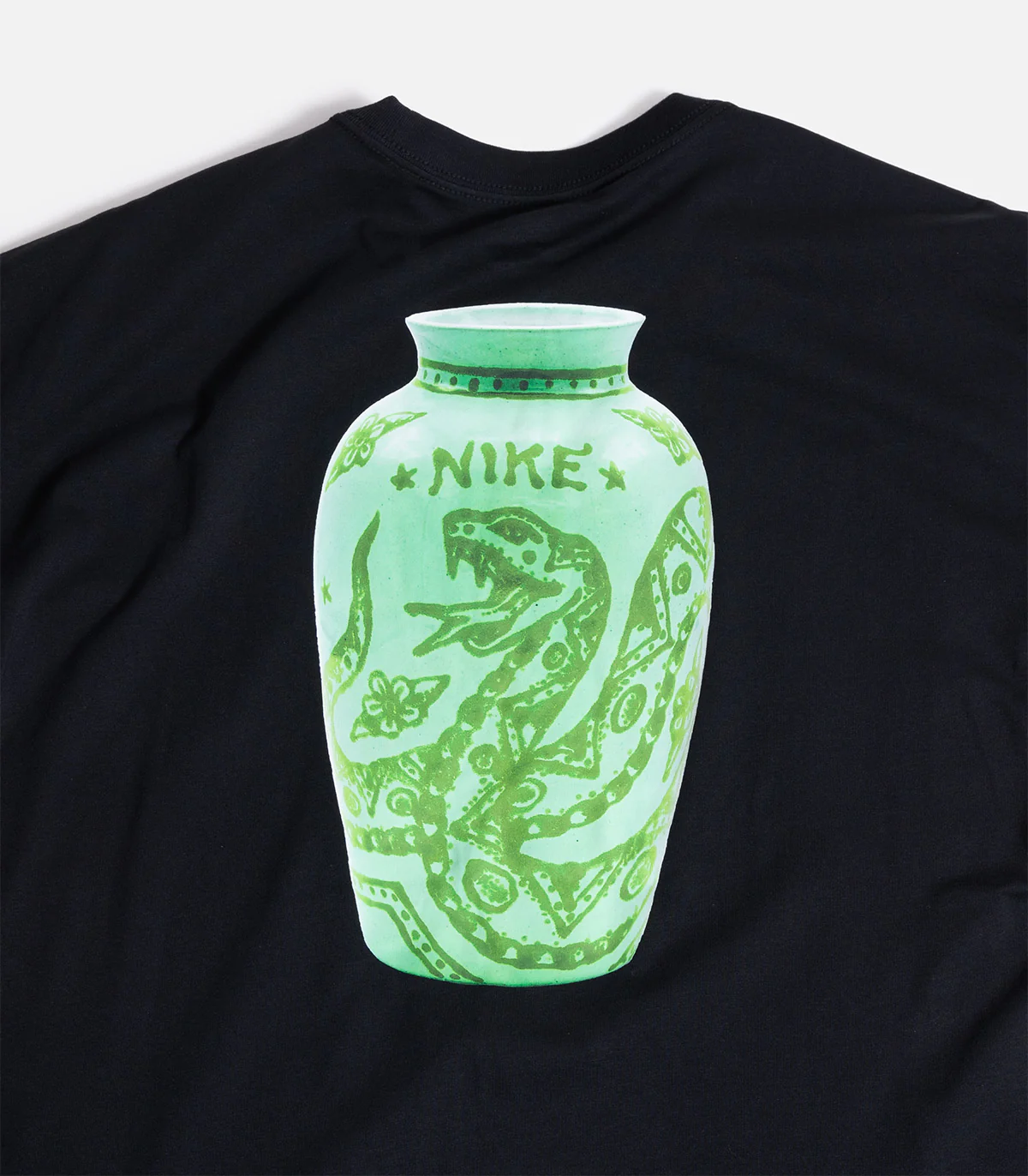 Nike SB Max90 Vase Skate T-Shirt - Image 3