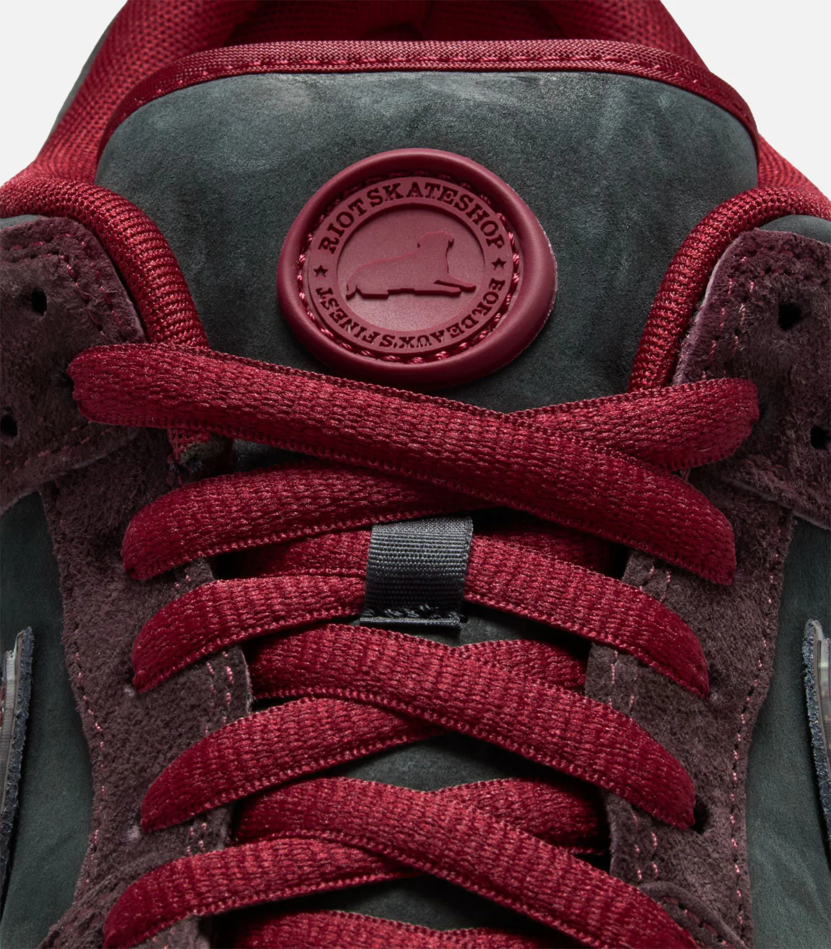 Nike SB X Riot Dunk Low Pro - Image 5