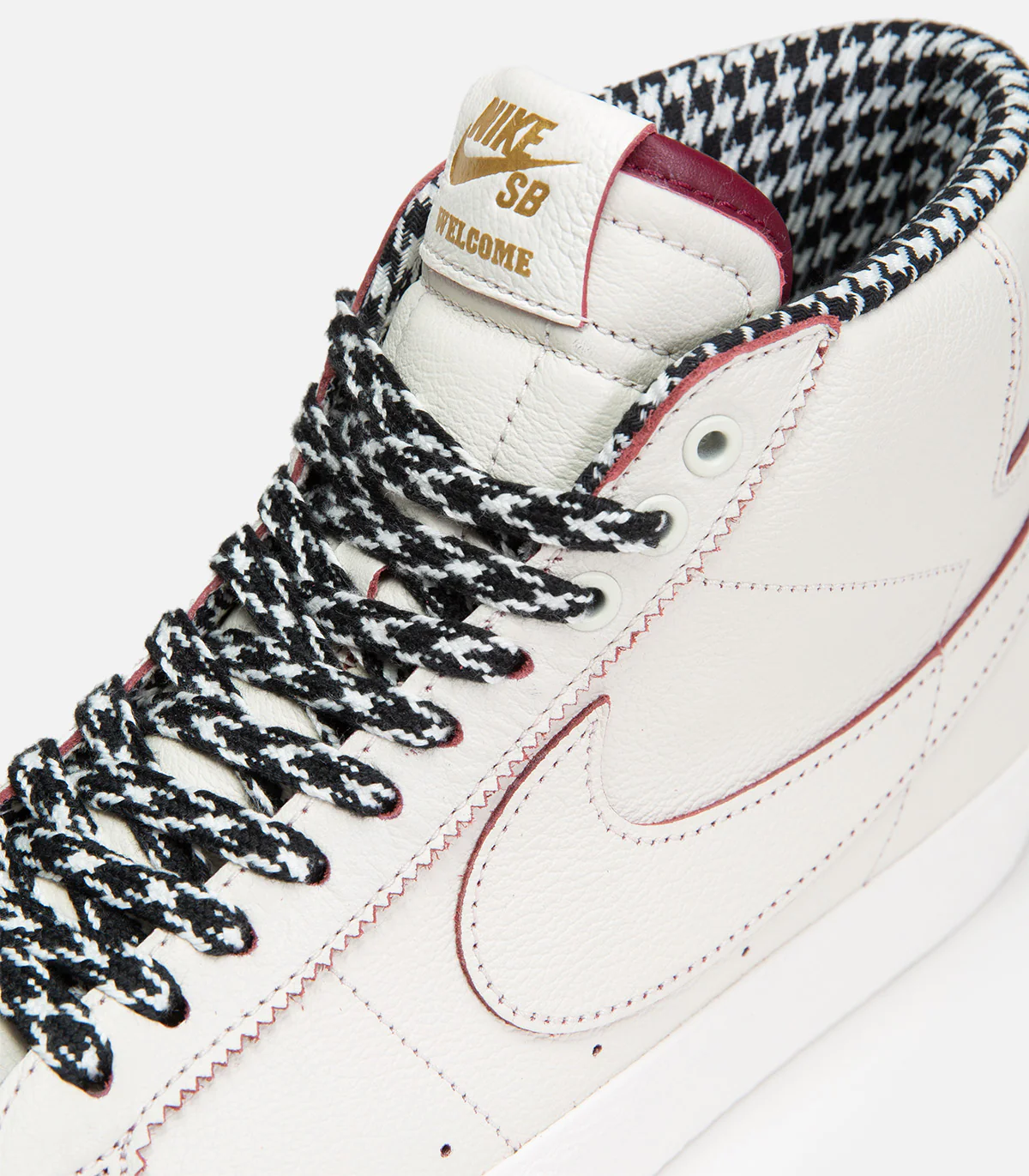 Nike SB Zoom Blazer Mid - Image 3