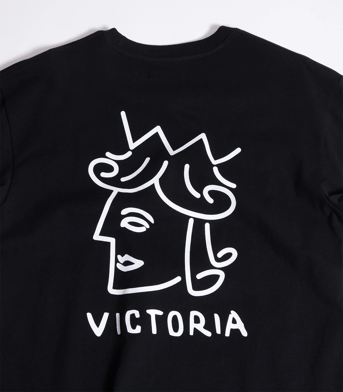 Victoria Core QH Logo T-Shirt - Image 3